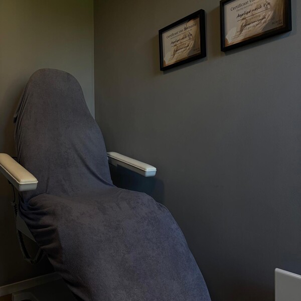 Pigment of ouderdomsvlekken verwijderen door middel van laser